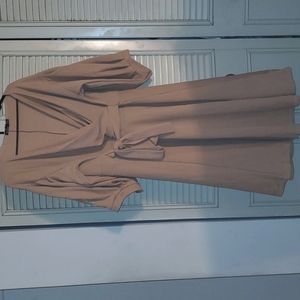 Brand:Boohoo Size:3x  Color: Blush